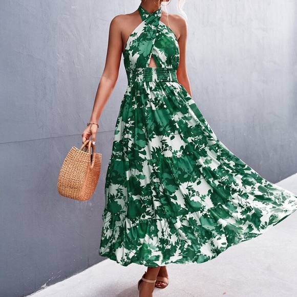 Kara and Kate | Dresses | Nwt Green Floral Print Crisscross Front Ruffle  Hem Halter Tie Dress | Poshmark